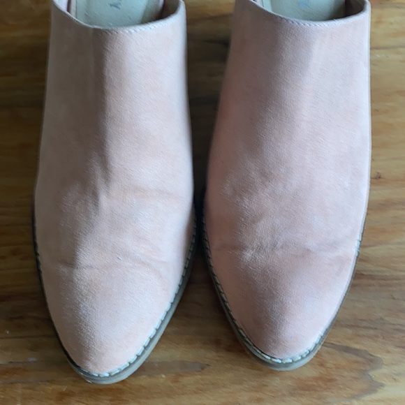 Old Navy Blush Slip On Mules - Picture 11 of 14